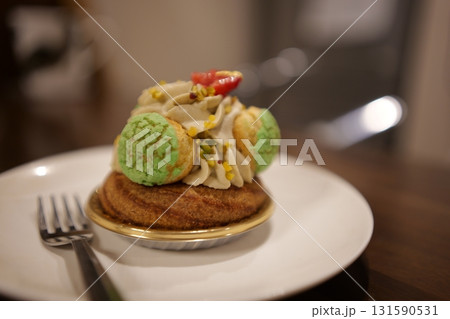 お家デザートのシュークリーム お家デザートのシュークリーム 131590531