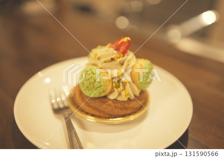 お家デザートのシュークリーム 131590566