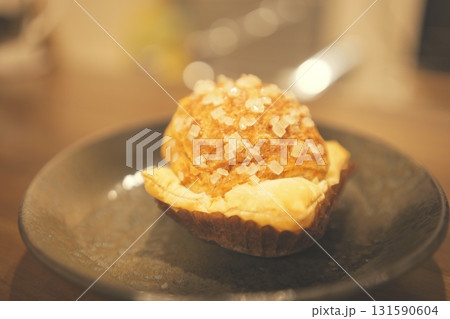 お家デザートのシュークリーム お家デザートのシュークリーム 131590604