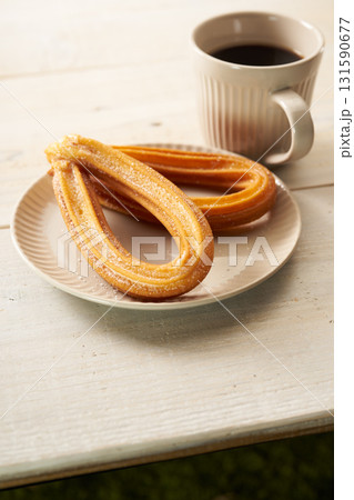 チュロス　スペインの揚げ菓子のイメージ 131590677