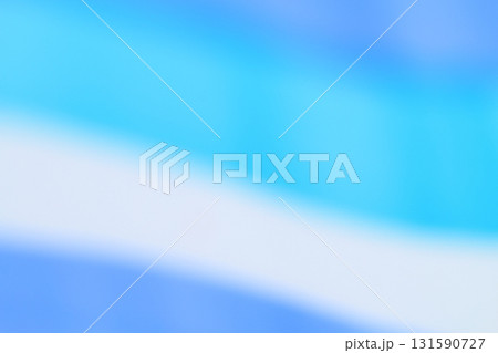 青色系　シンプルなライン背景 131590727