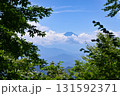 夏の三頭山から望む富士山 131592371