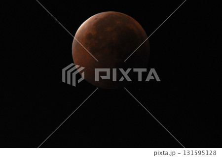 2025年9月8日の皆既月食 131595128