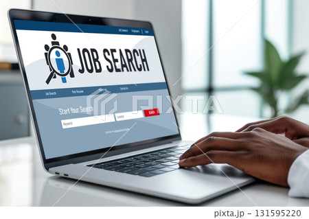 Online job search on brisk website for worker to search for job opportunities Online job search on brisk website for worker to search for job opportunities 131595220
