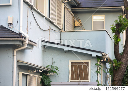 【建築】空き家と更地 【建築】空き家と更地 131596977