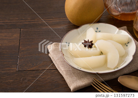 和梨のコンポート｜八角香る秋のデザート 131597273