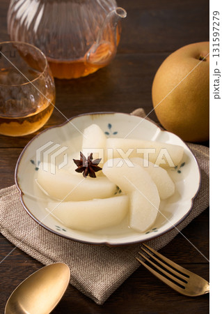 和梨のコンポート｜八角香る秋のデザート 131597279