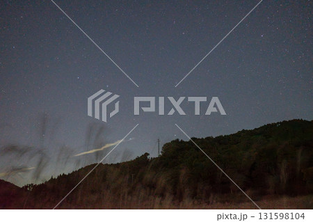 兵庫県の砥峰高原のとても美しい秋の星空 131598104