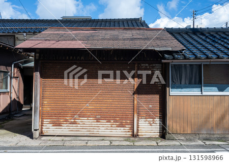 日本の鳥取県米子市の皆生温泉の古くてとても美しい建物 日本の鳥取県米子市の皆生温泉の古くてとても美しい建物 131598966