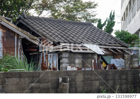 日本の鳥取県米子市の皆生温泉の古くてとても美しい建物 日本の鳥取県米子市の皆生温泉の古くてとても美しい建物 131598977