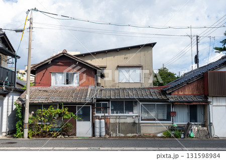日本の鳥取県米子市の皆生温泉の古くてとても美しい建物 日本の鳥取県米子市の皆生温泉の古くてとても美しい建物 131598984