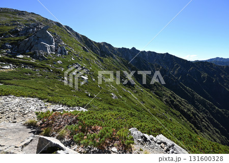 木曽駒ヶ岳登山、中央アルプス、長野県 木曽駒ヶ岳登山、中央アルプス、長野県 131600328