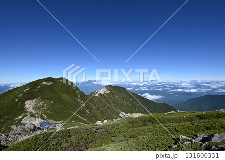 木曽駒ヶ岳登山、中央アルプス、長野県 131600331
