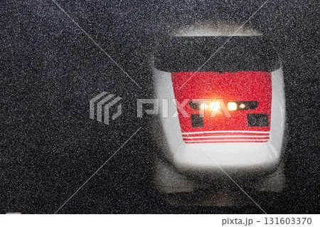 East i トンネル飛び出し 131603370