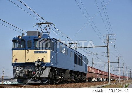 東海道本線を赤ホキ牽引のEF64-1028号機 東海道本線を赤ホキ牽引のEF64-1028号機 131604146