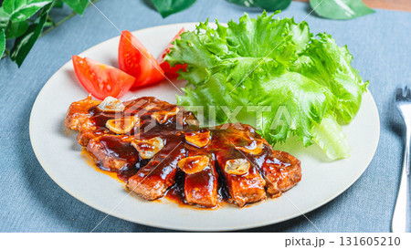 トンテキ 131605210