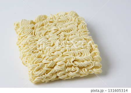 即席めん 131605314