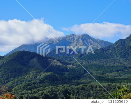 蒜山大山スカイライン 鬼女台展望休憩所から見る大山の眺望 蒜山大山スカイライン 鬼女台展望休憩所から見る大山の眺望 131605639