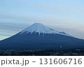青空と富士山 131606716
