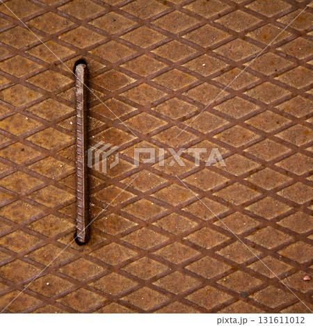 Rusty metal plate surface, rusty brown patterned metal texture background Rusty metal plate surface, rusty brown patterned metal texture background 131611012