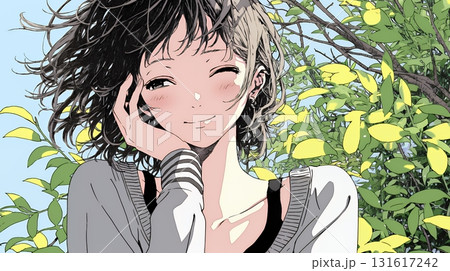「うふふ」と微笑んでいる若い女性 131617242
