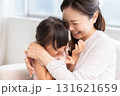 お母さんと女の子 131621659