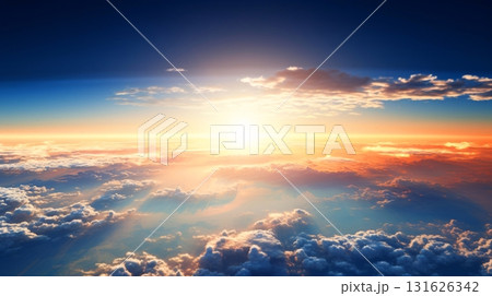 宇宙からの日の出：地球の地平線と夜明けの光 131626342