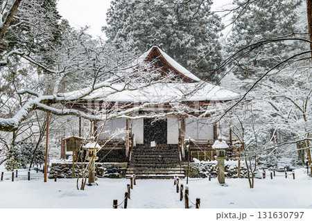 京都大原 雪景色の三千院　聚碧園 131630797