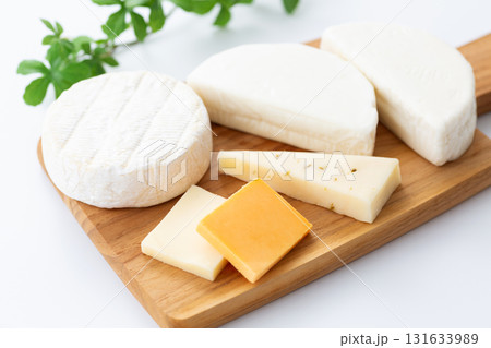 色々なチーズの集合 色々なチーズの集合 131633989