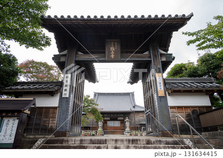 神戸城 城下に移築された大手門 神戸城 城下に移築された大手門 131634415