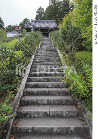 西国三十三所観音霊場、第20番札所「善峯寺」の薬師堂 131640365