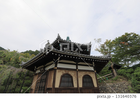 西国三十三所観音霊場、第20番札所「善峯寺」の経堂 131640376