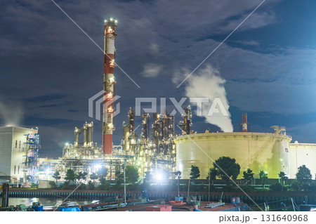《神奈川県》工場夜景・京浜工業地帯 《神奈川県》工場夜景・京浜工業地帯 131640968
