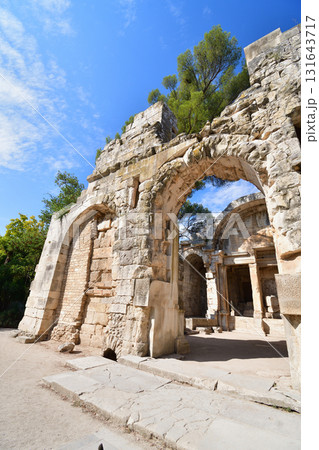 フランス・ニームにある古代ローマ遺跡、ディアナ神殿。2025年8月14日撮影。 131643717