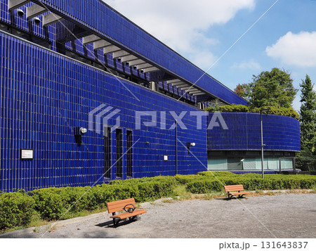 練馬区立練馬図書館 131643837