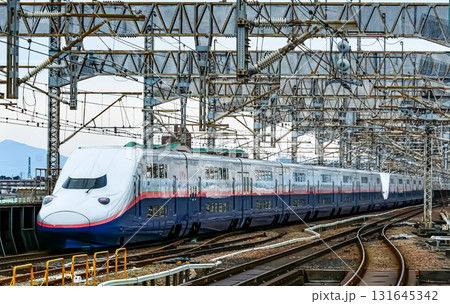 二階建ての上越新幹線E4系Max 二階建ての上越新幹線E4系Max 131645342