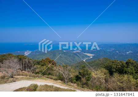 老嶽山頂の展望所 131647841