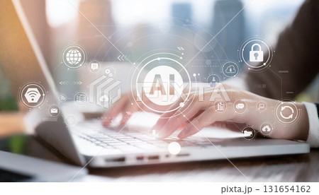 AI活用とDX推進を象徴するビジネスウーマンのノートパソコン作業イメージ AI活用とDX推進を象徴するビジネスウーマンのノートパソコン作業イメージ 131654162