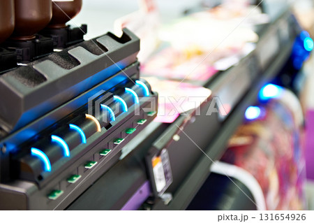 Indicators of cartridges on plotter 131654926