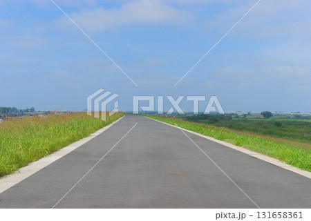 利根川サイクリングロード右岸の風景2025年10月 利根川サイクリングロード右岸の風景2025年10月 131658361