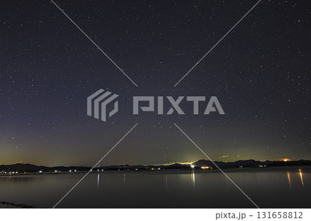 瀬戸内の冬の星景色夜明け前に昇るさそり座 131658812