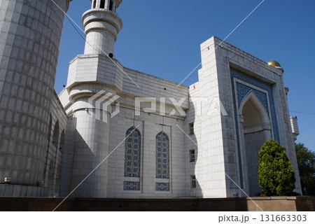 カザフスタン、アルマトイセントラルモスク カザフスタン、アルマトイセントラルモスク 131663303