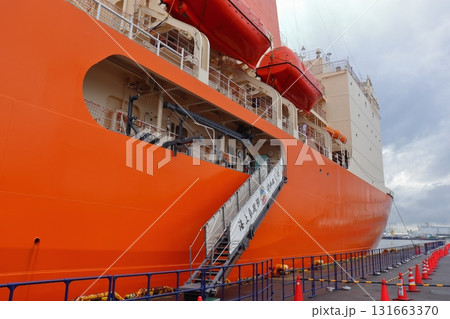 一般公開イベント中の南極観測船 2代目 しらせ(名古屋港) 一般公開イベント中の南極観測船 2代目 しらせ(名古屋港) 131663370