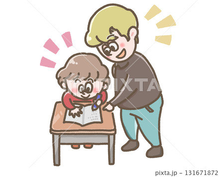 机で英語を勉強する子どもと先生のイラスト 131671872