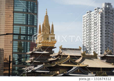上海・静安寺 131674312