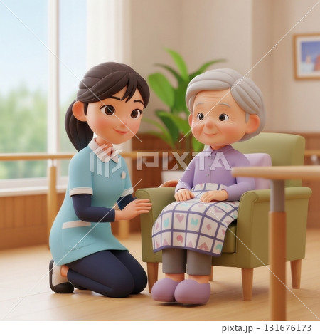 介護施設で介護する日本人女性の介護士 131676173