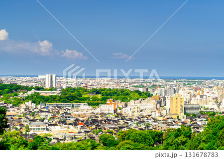 金沢市・卯辰山公園から望む市内中心街 131678783