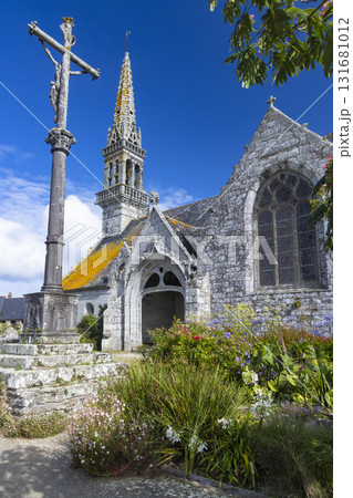 Saint Pol Aurelien church and calvaire in Poullan sur Mer, Brittany 131681012
