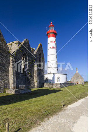 Phare de Saint Mathieu with abby ruins in Plougonvelin, Brittany, France 131681013