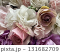 商用で使える造花のバラの写真 131682709